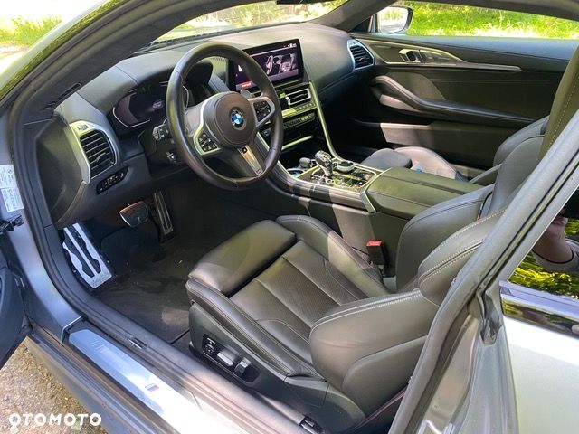 BMW Seria 8 - 4