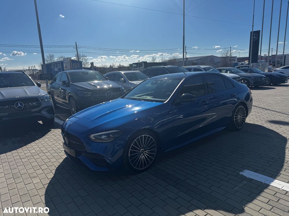 Mercedes-Benz C 300 4Matic 9G-TRONIC AMG Line - 14
