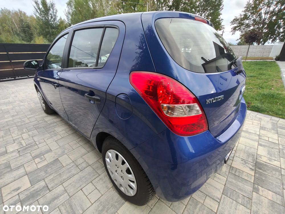 Hyundai I20 2012 photo 4