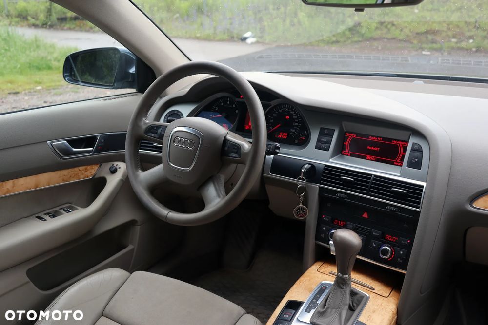 Audi A6 Avant - 22