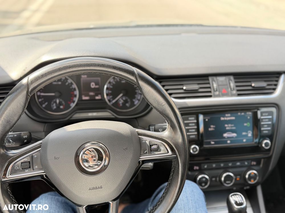 Skoda Octavia 2.0 TDI Style - 5