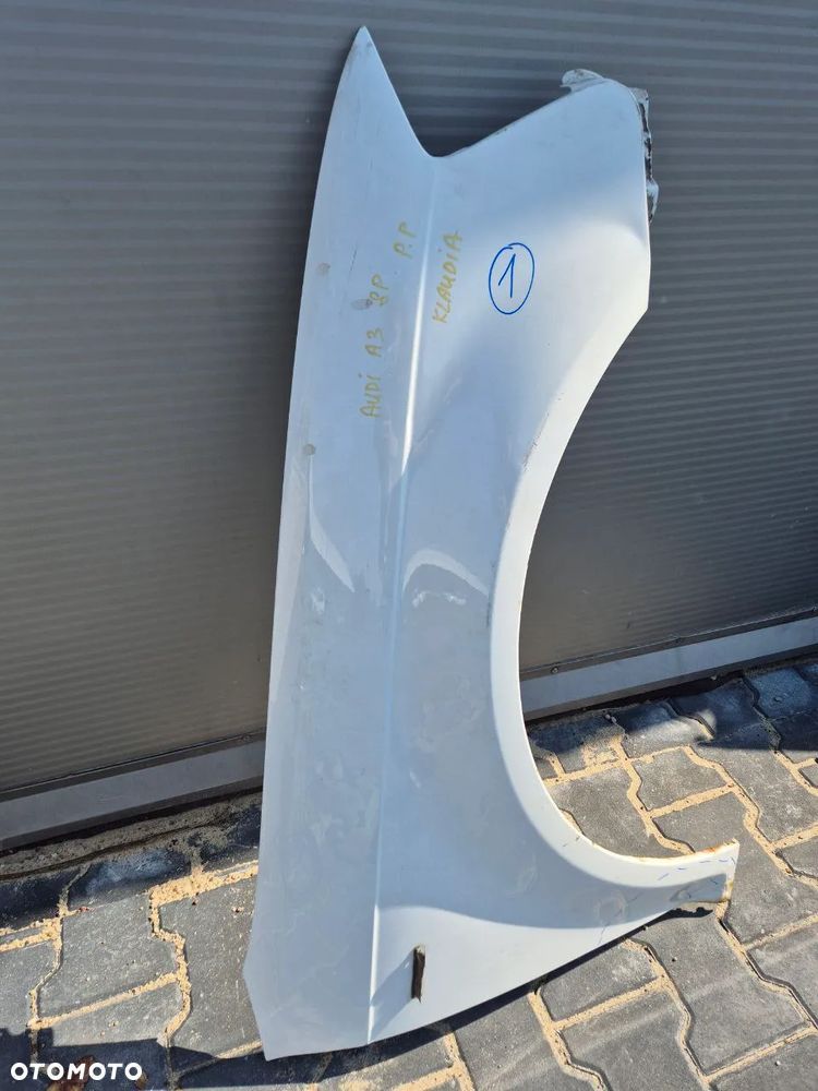 AUDI A3 8P LIFT 2007-2012 BŁOTNIK PRAWY PRZEDNI BIAŁY(dostępny 1 błotnik) - 2