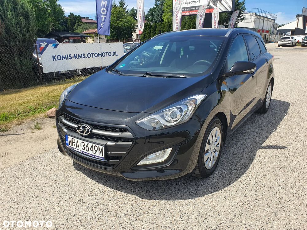 Hyundai i30 blue 1.6 CRDi Classic Navigation - 1