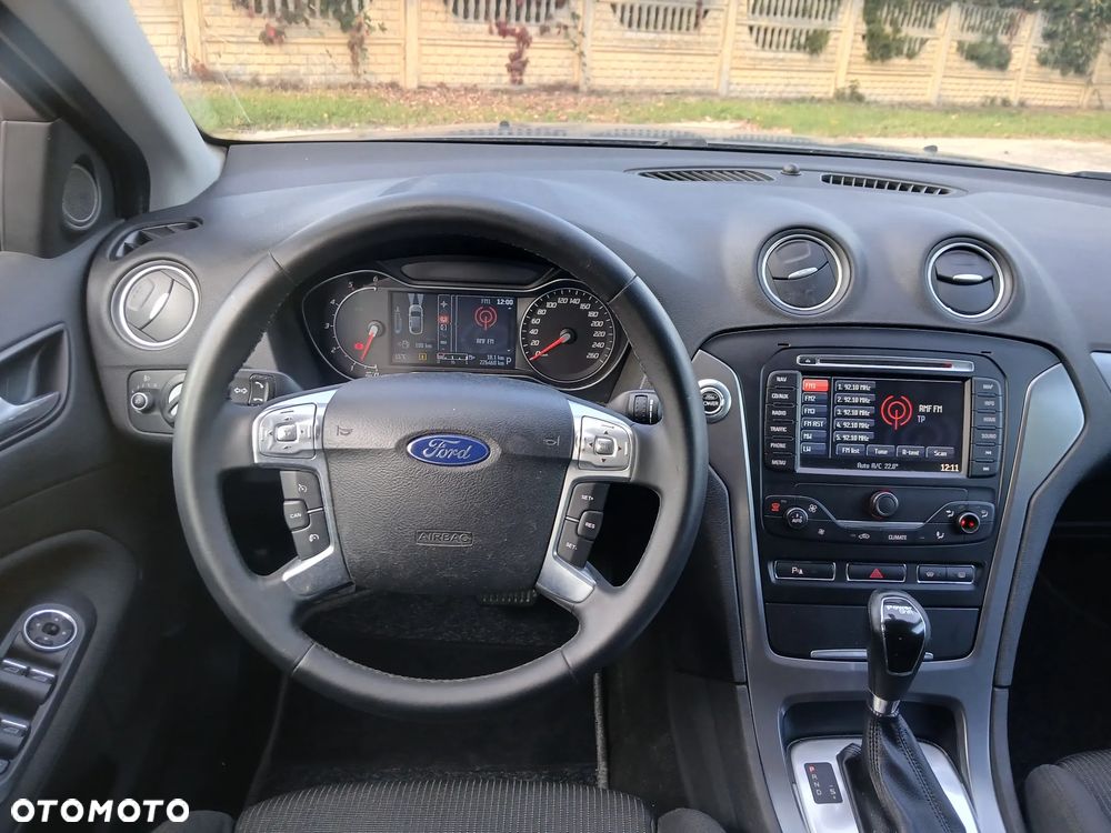 Ford Mondeo - 21