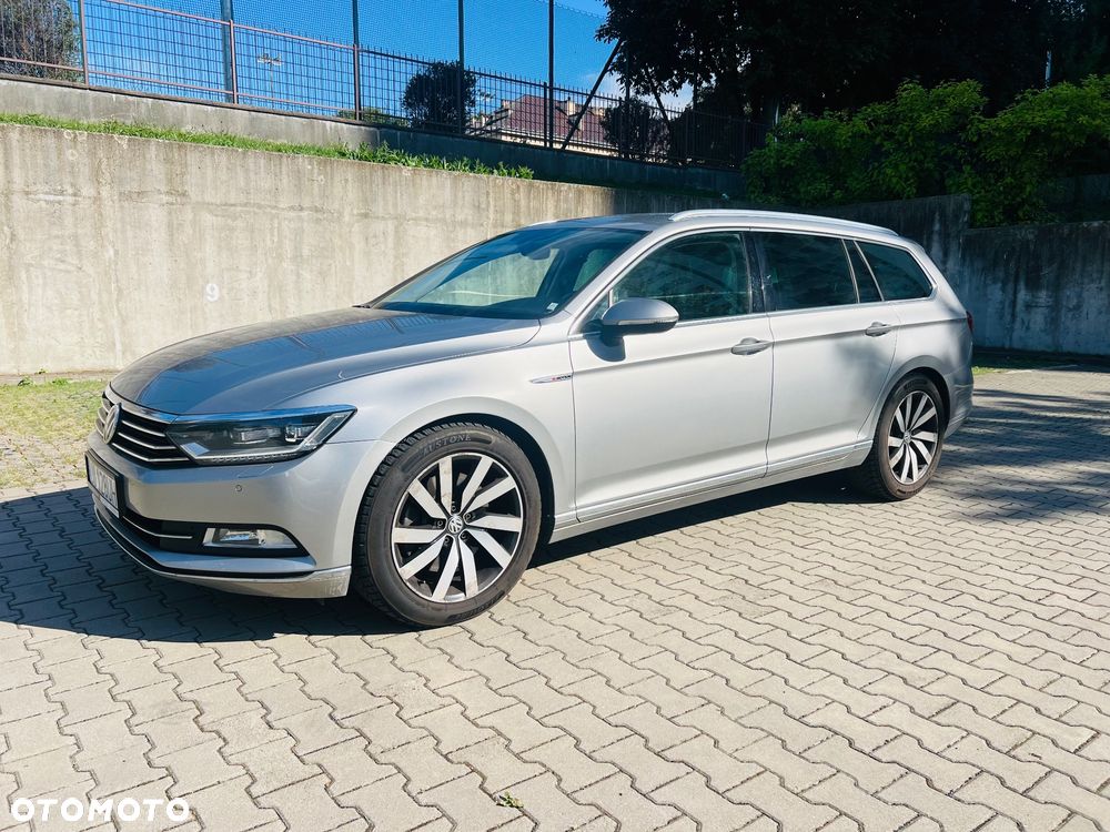 Volkswagen Passat 2.0 TDI SCR 4Motion DDG Highline - 2