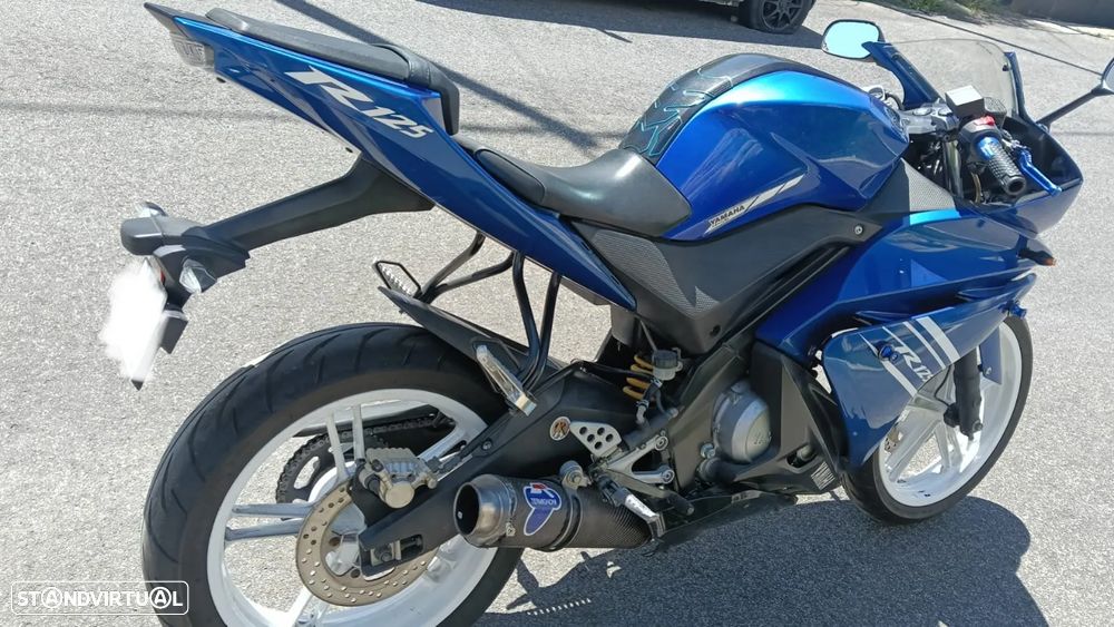 Yamaha YZF R125 - 5