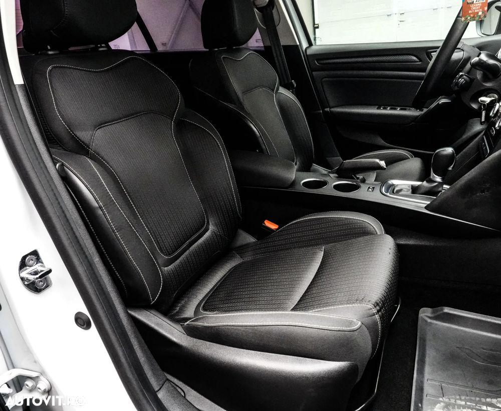 Renault Megane TCe 140 GPF EDC Equilibre - 14