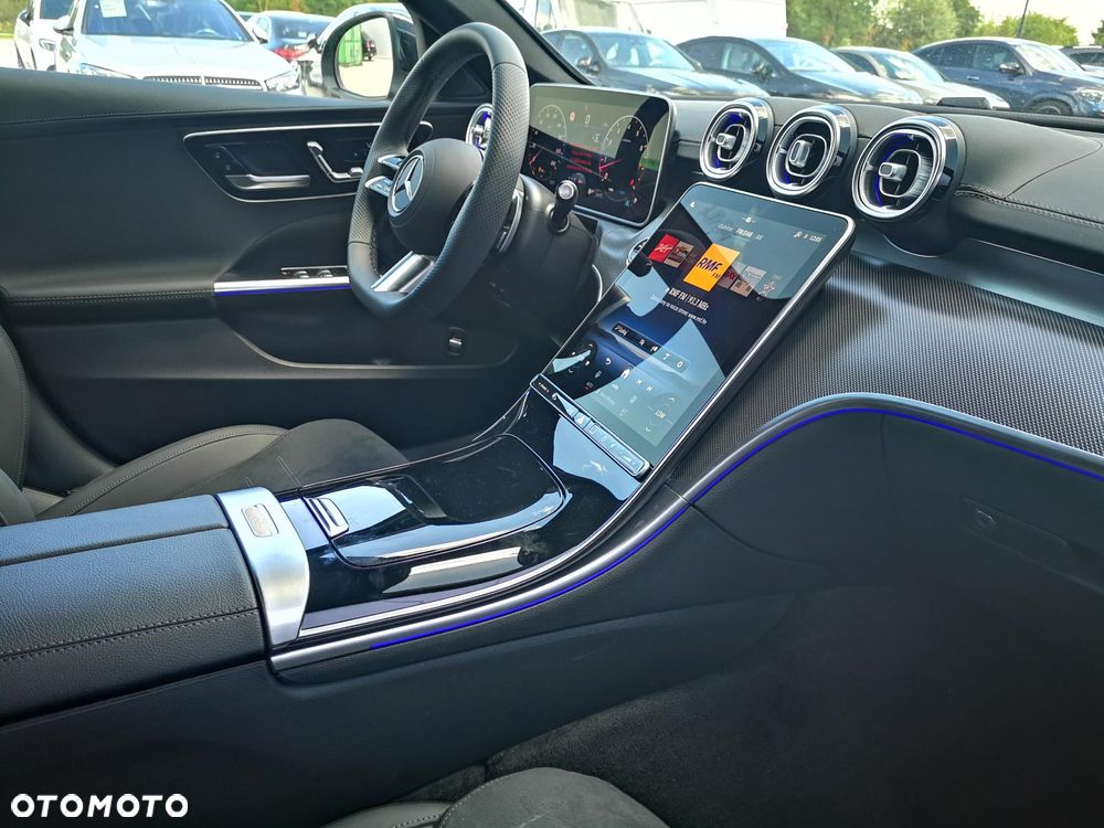 Mercedes-Benz Klasa C 180 9G-TRONIC Edition AMG Line - 15