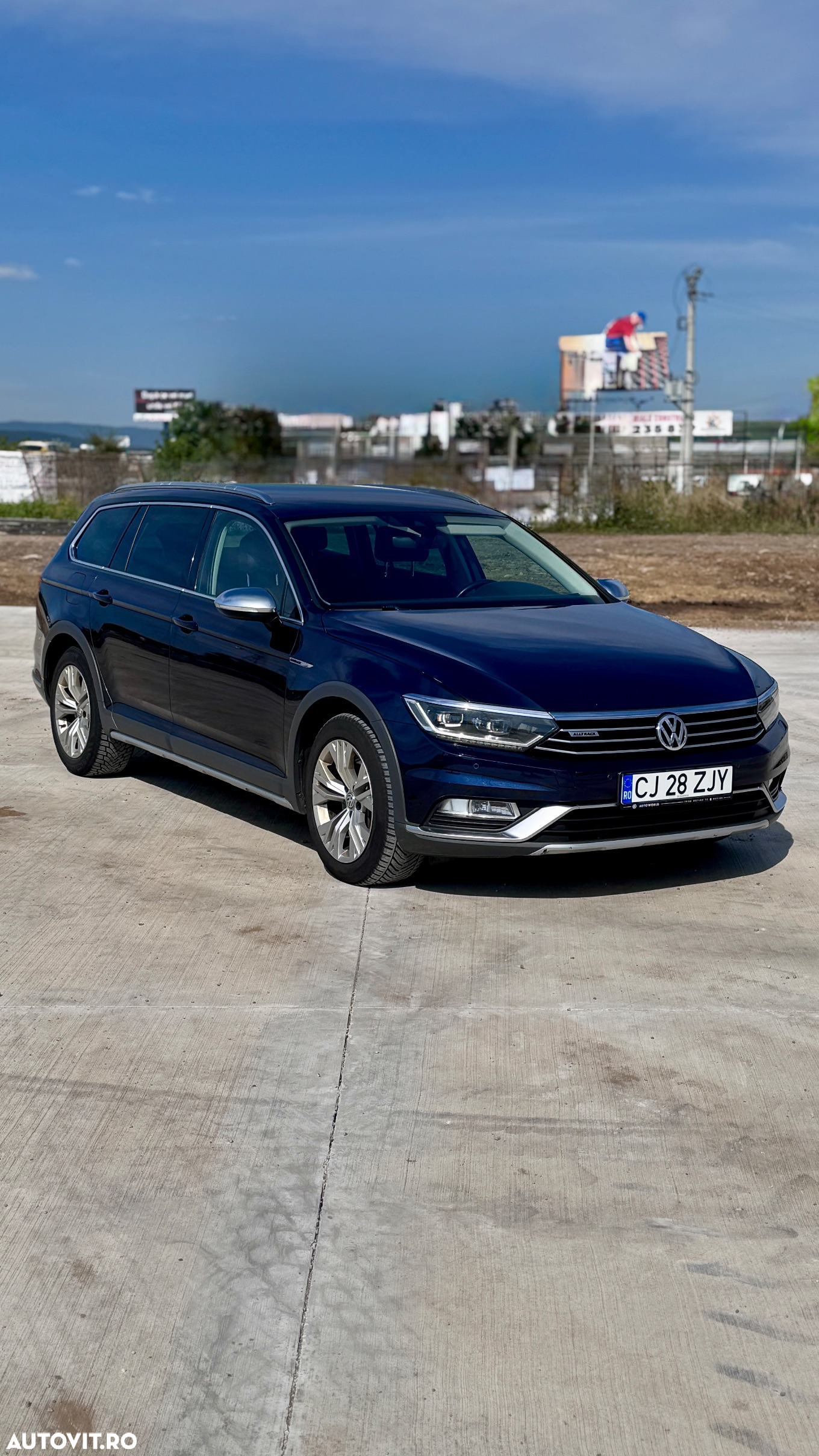 Volkswagen Passat Alltrack 2.0 TDI SCR 4Motion DSG (BMT) - 8