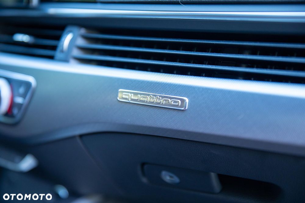 Audi A4 Limousine 45 TFSI quattro S tronic S line - 31