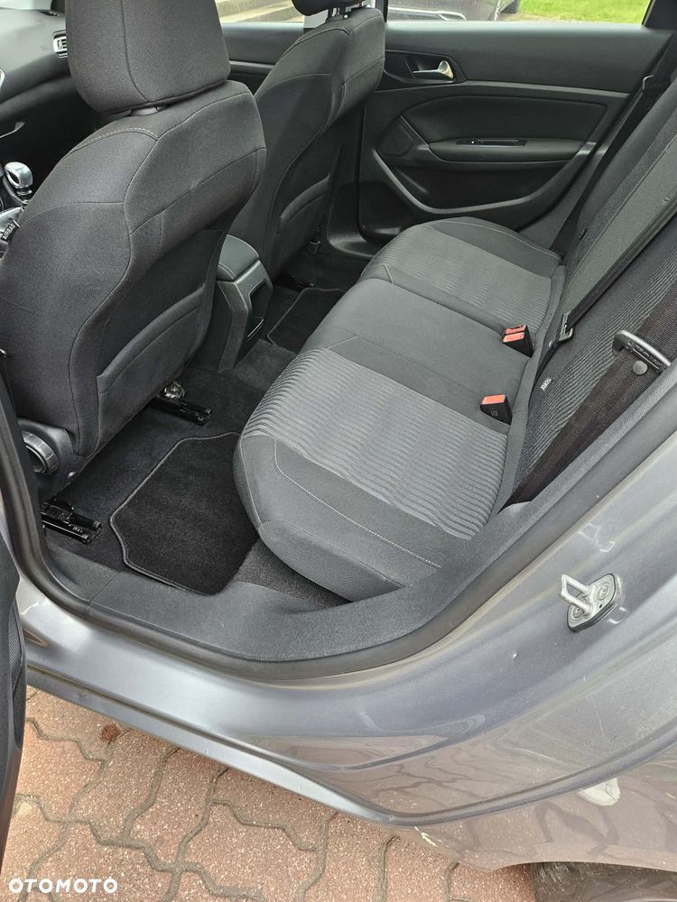 Peugeot 308 130 e-THP Stop & Start Active - 8