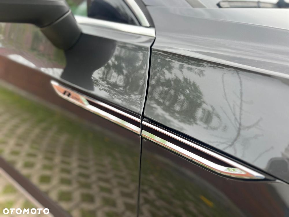 Volkswagen Arteon 2.0 TDI SCR R-Line DSG - 6