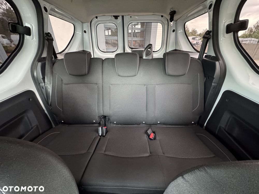 Dacia Dokker 1.5 Blue dCi Laureate - 14