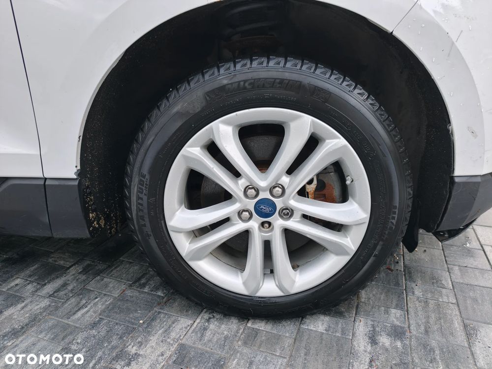 Ford Edge - 15