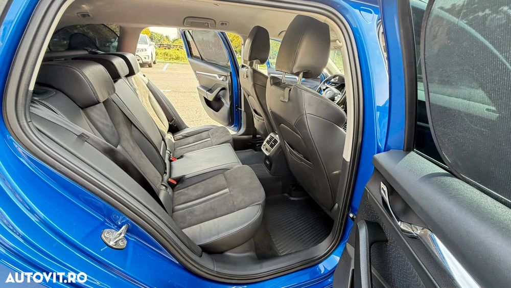 Skoda Octavia 2.0 TDI DSG 4X4 Scout - 12