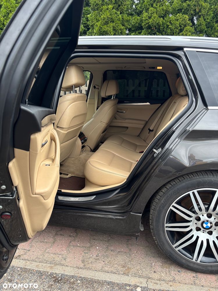 BMW Seria 5 - 12