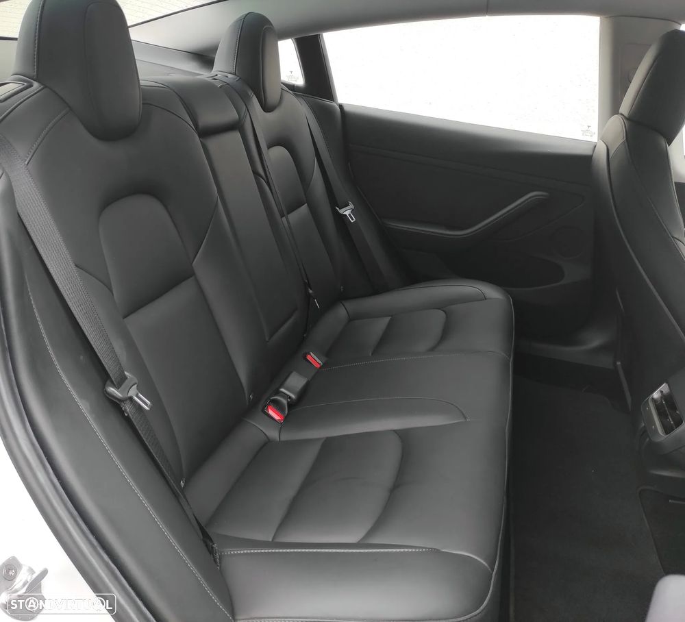 Tesla Model 3 Standard Range Plus RWD - 25