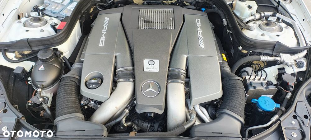 Mercedes-Benz CLS 63 AMG 4-Matic - 27