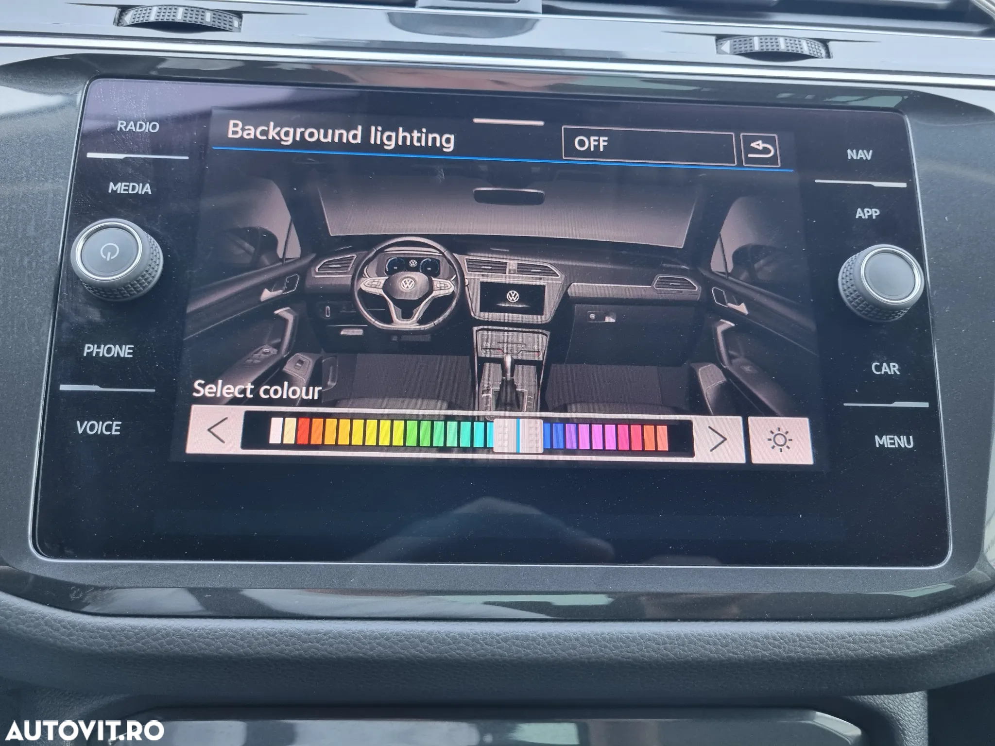 Volkswagen Tiguan 2.0 TDI SCR DSG Life - 23