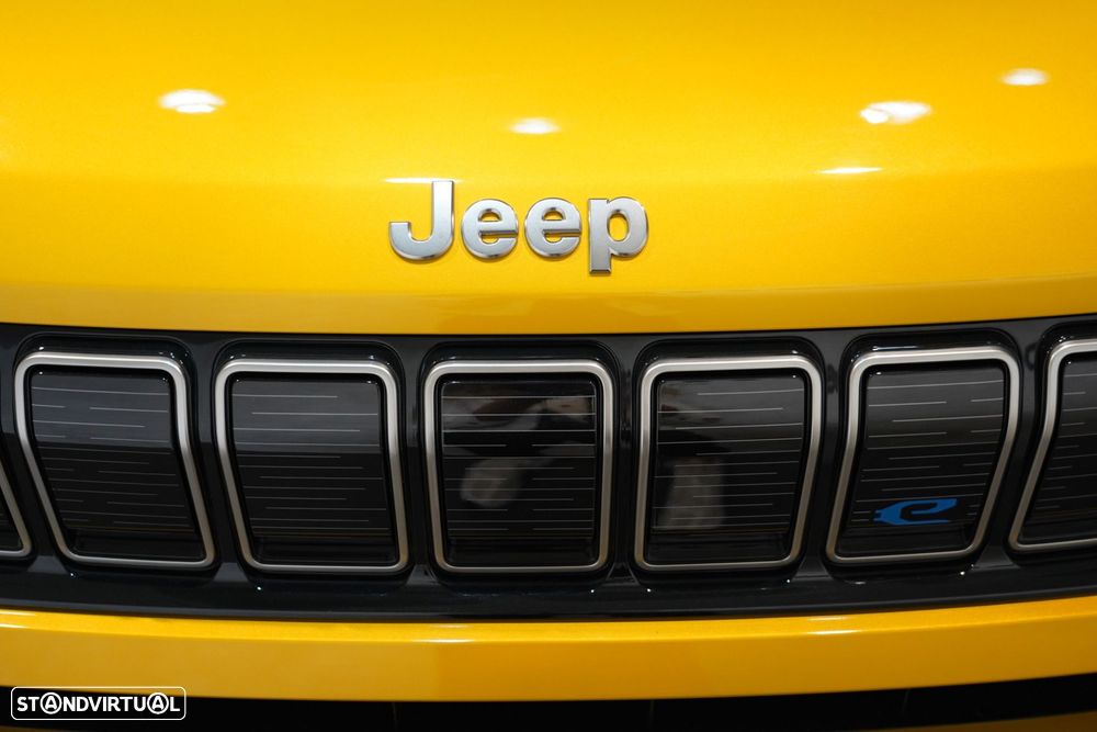 Jeep Avenger 54 kWh Summit - 37