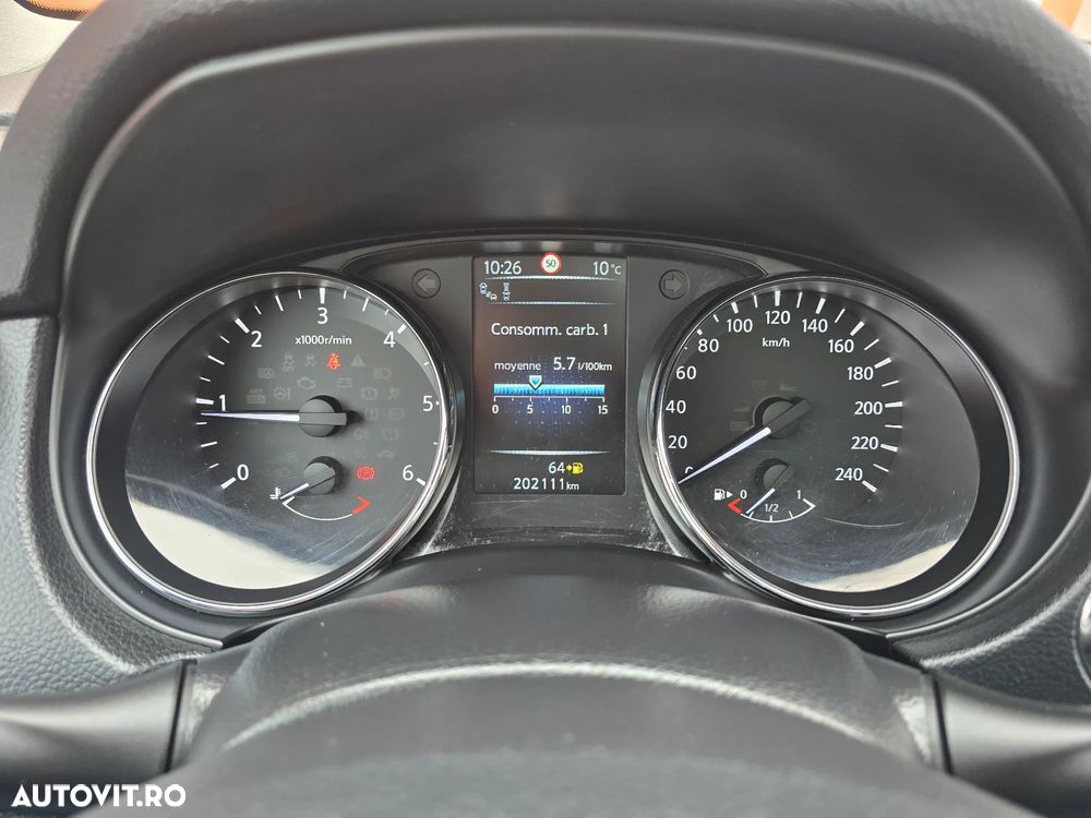 Nissan Qashqai 1.5 DCI TEKNA - 9