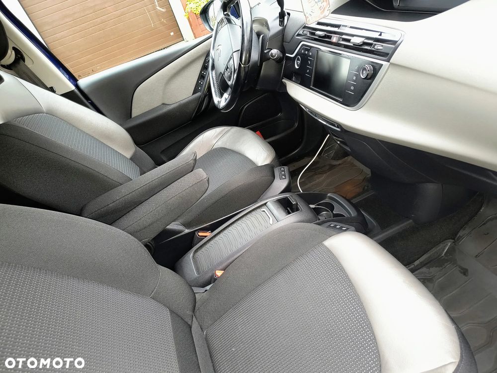 Citroën C4 Picasso 1.6 BlueHDi MoreLife S&S EAT6 - 4
