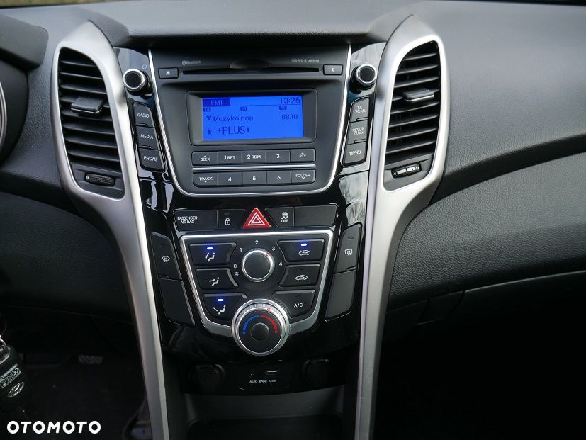 Hyundai i30 1.4 Premium - 16