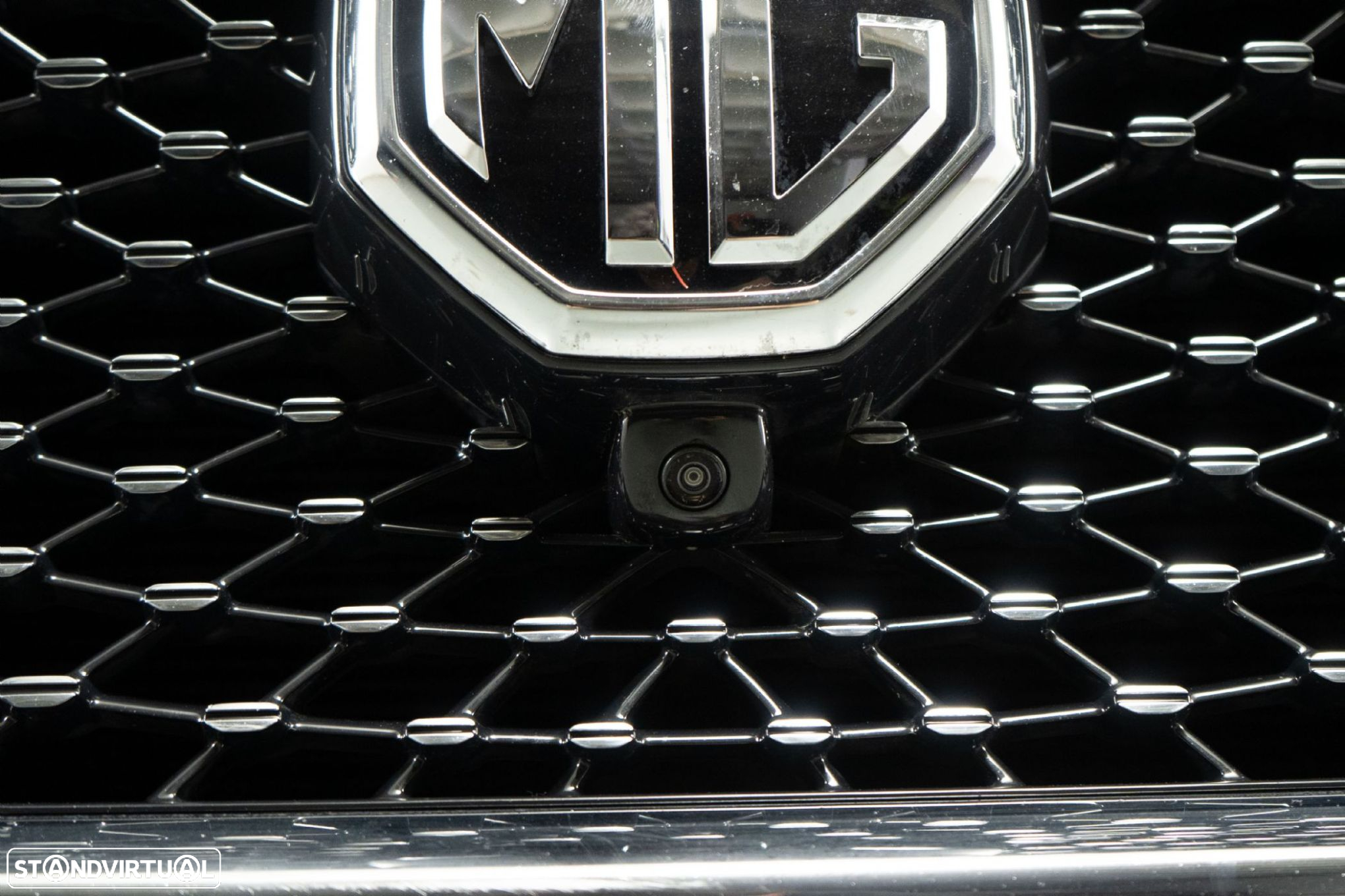 MG EHS 1.5 T-GDI Plug-in Hybrid Luxury - 16