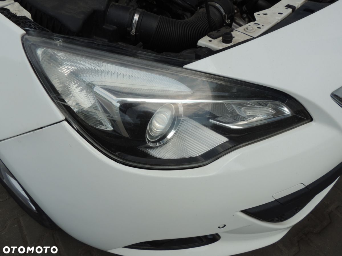 Lampa przód prawa OPEL Astra J GTC '14 1.4 T GB - 1