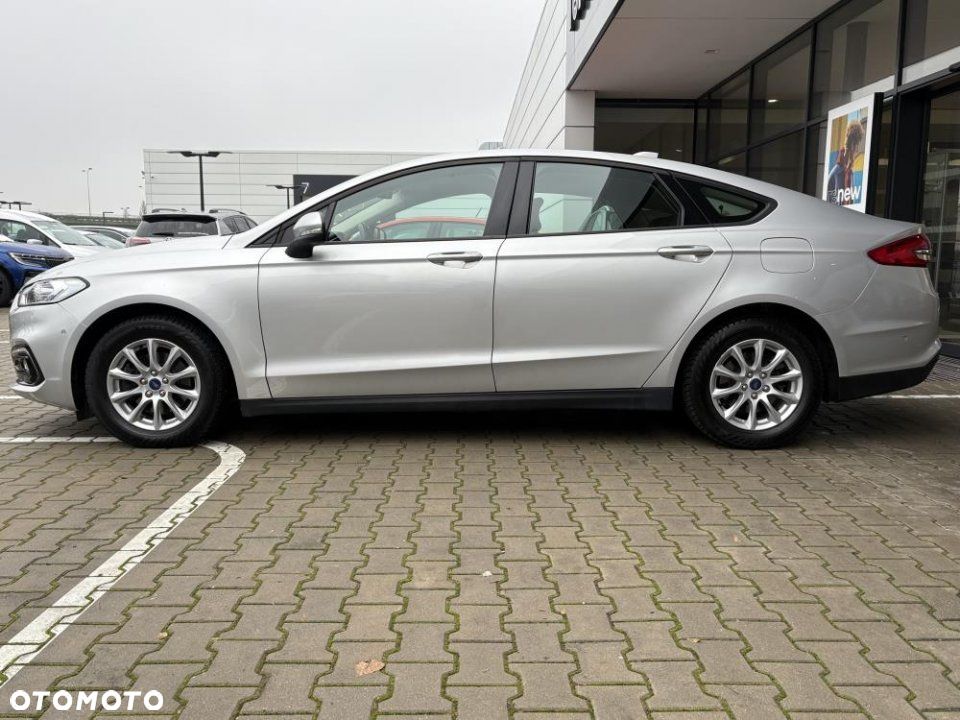 Ford Mondeo - 23
