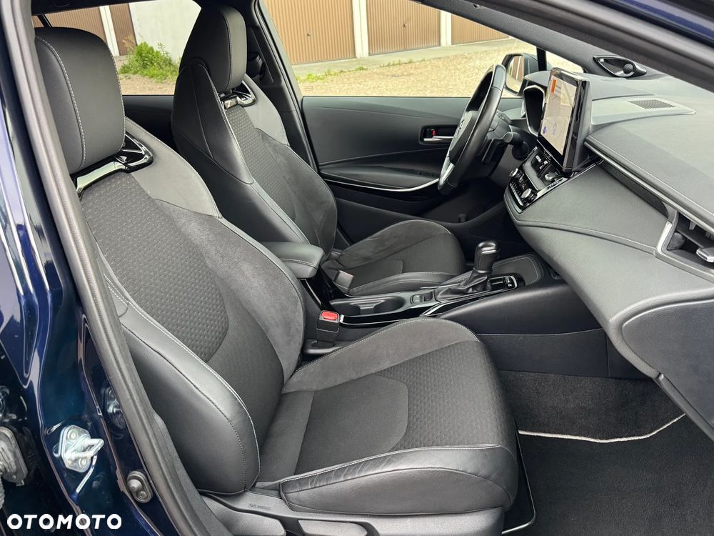 Toyota Corolla - 6