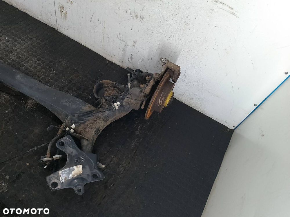 BELKA ZAWIESZENIA, OŚ TYŁ  RENAULT SCENIC III 1.4 TCE - 4