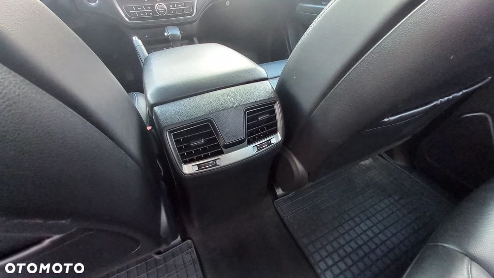 SsangYong/KGM Musso 2.2 e-XDi Quartz 4WD - 23