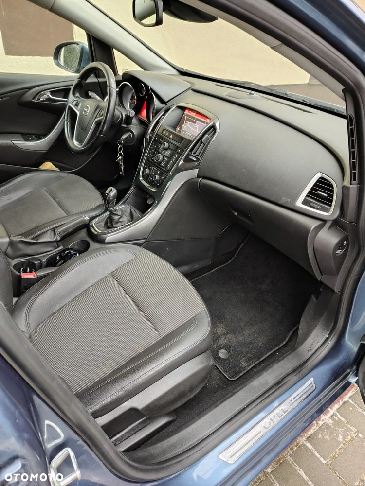 Opel Astra 1.6 CDTI Cosmo - 10