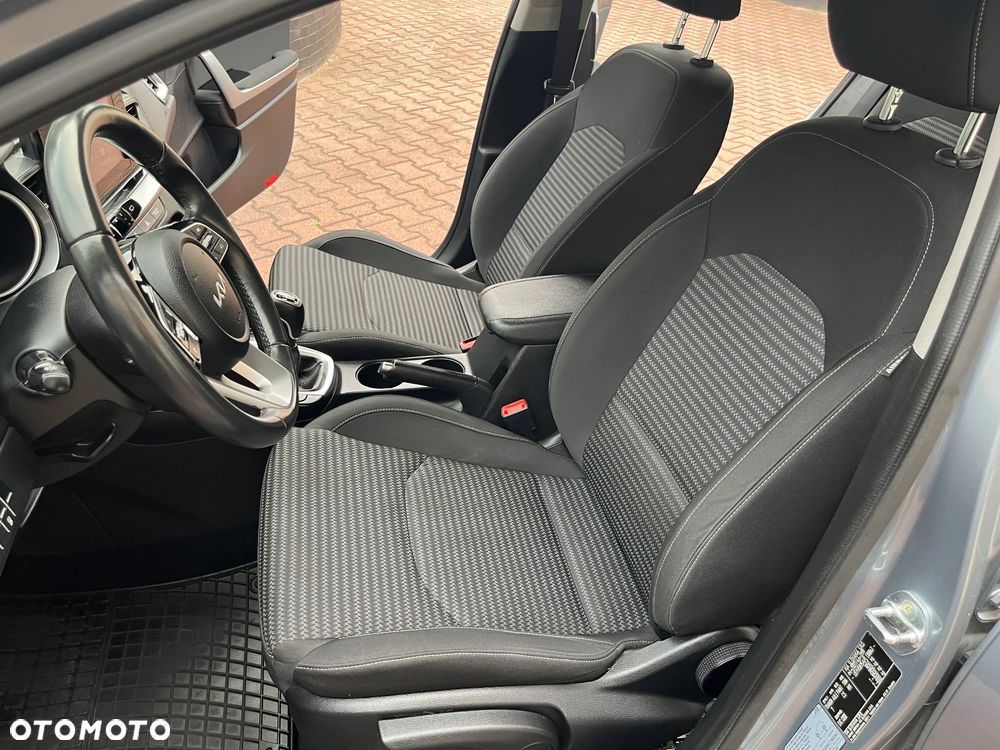 Kia Ceed 1.5 T-GDI M - 19