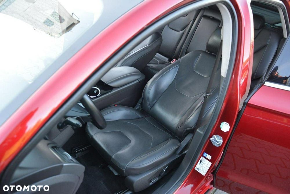 Ford Mondeo 2.0 TDCi Start-Stopp PowerShift-Aut Titanium - 23