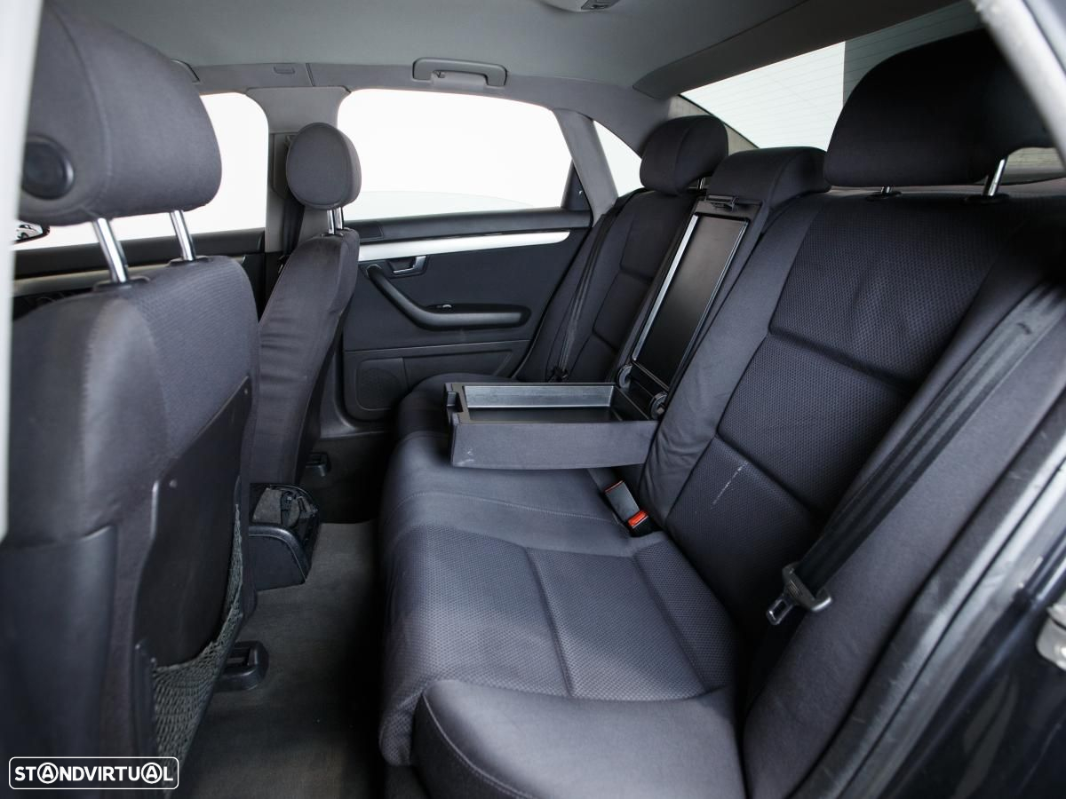 Audi A4 - 12