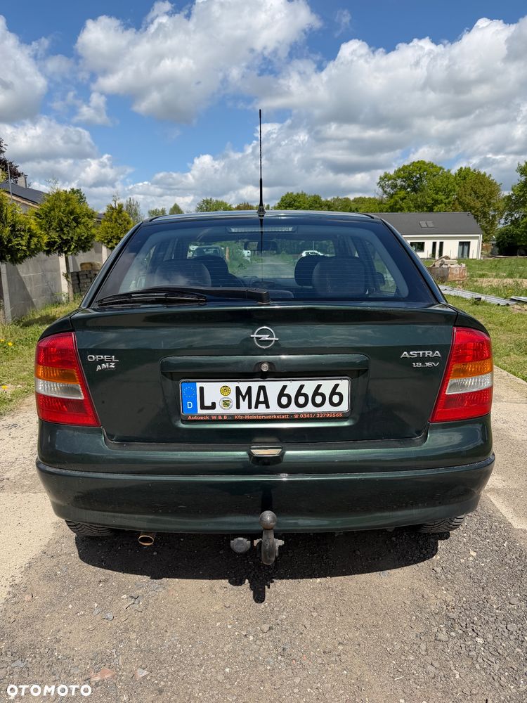 Opel Astra - 5