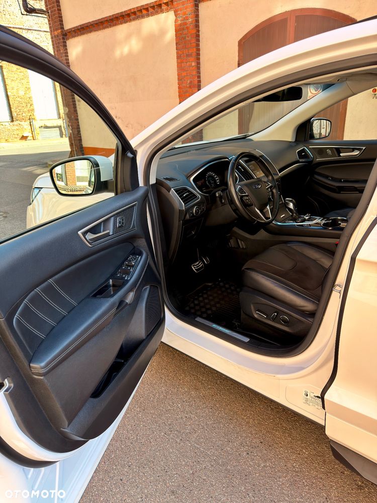 Ford Edge 2.0 TDCi Bi-Turbo 4x4 ST-LINE - 18