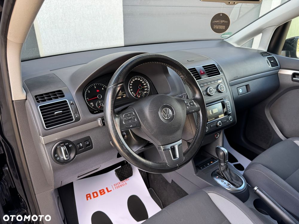 Volkswagen Touran 2.0 TDI DPF DSG Life - 16