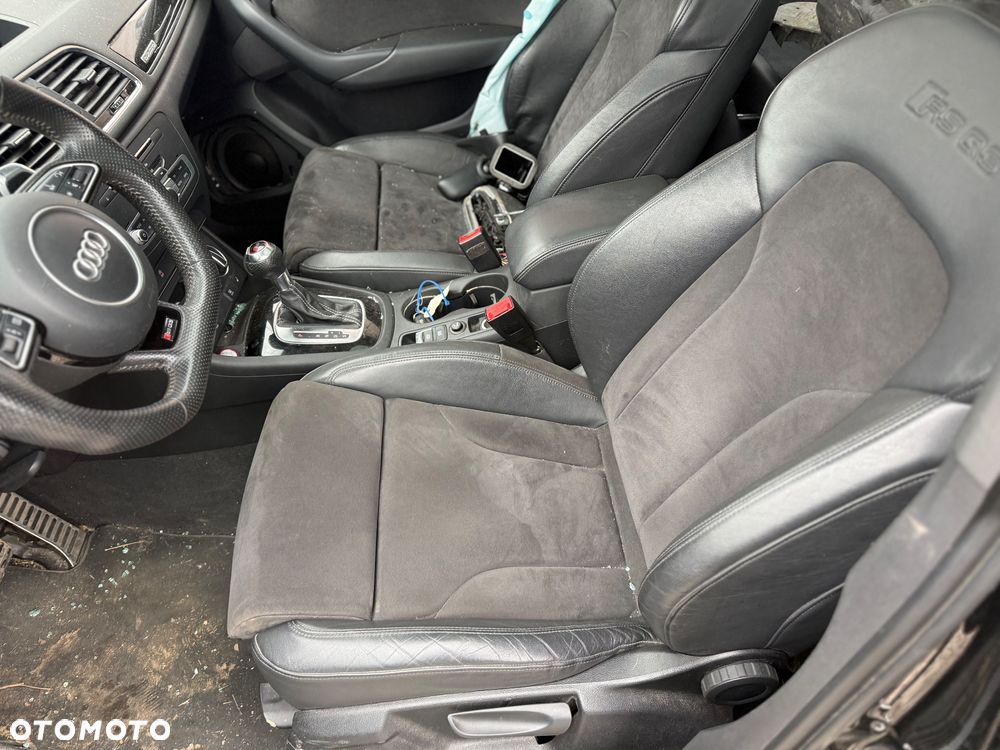 Audi RS Q3 2.5 TFSI quattro S tronic - 9