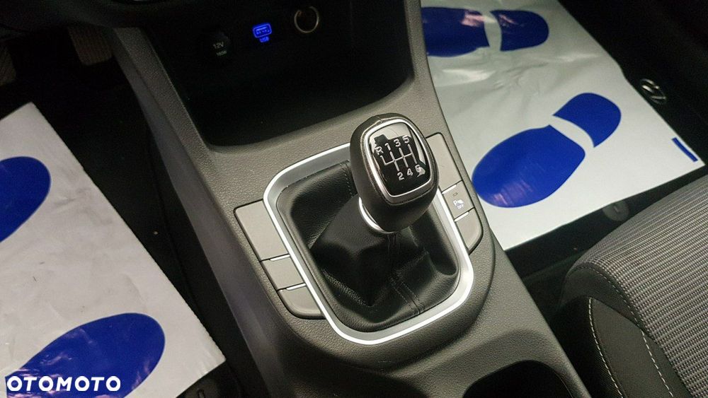 Hyundai i30 - 24