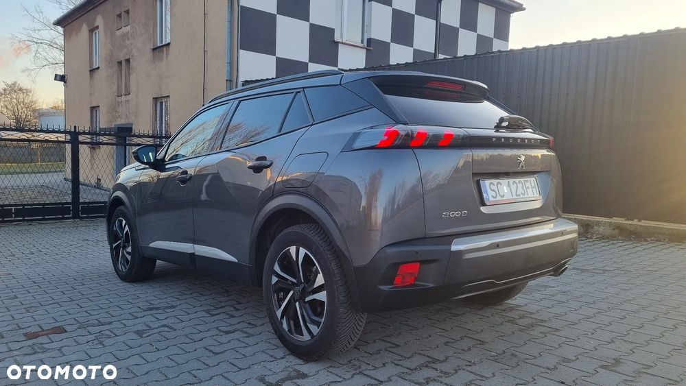 Peugeot 2008 1.5 BlueHDi Allure S&S EAT8 - 5