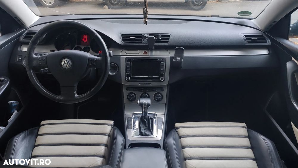 Volkswagen Passat Variant 2.0 TDI DPF DSG Individual - 14