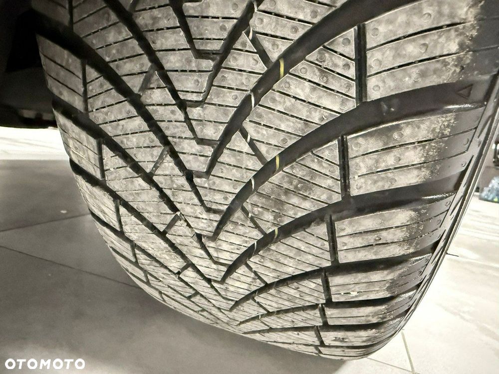 Ford Kuga 1.5 EcoBlue FWD ST-Line - 16