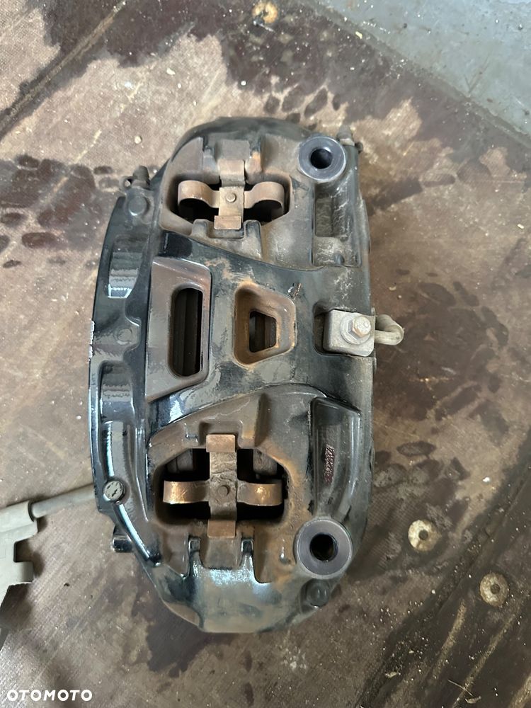 1420621-00-B ZACISK LEWY TESLA MODEL S/X PLAID PALLADIUM. - 2