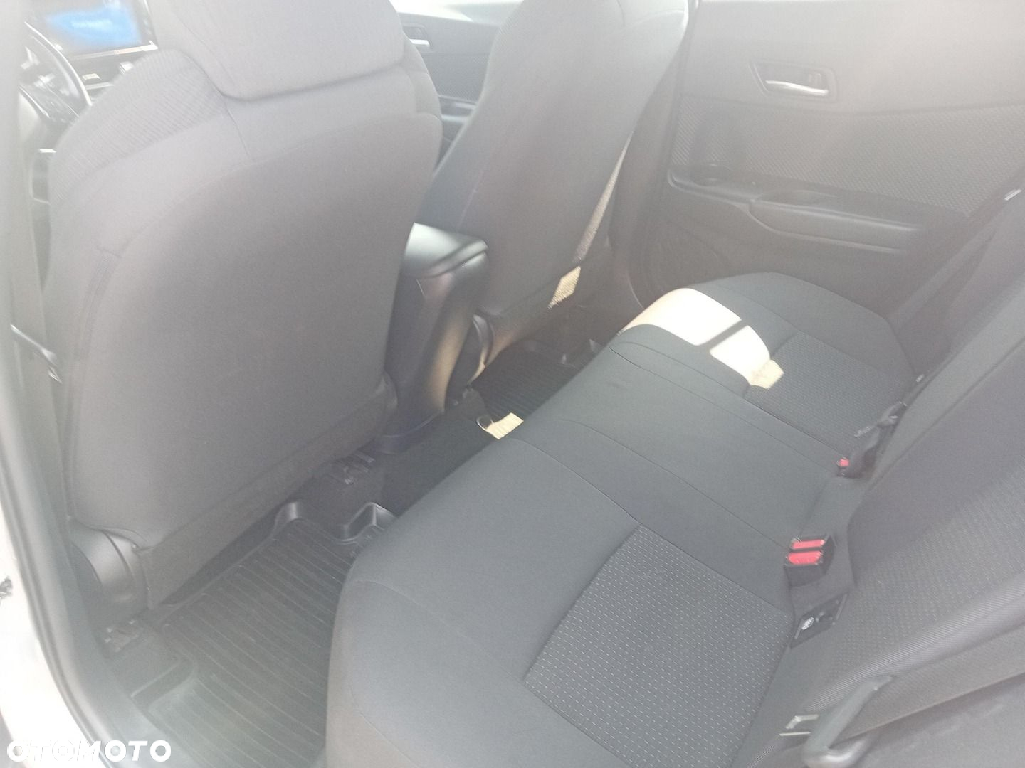 Toyota C-HR 1.2 T GPF Premium - 12