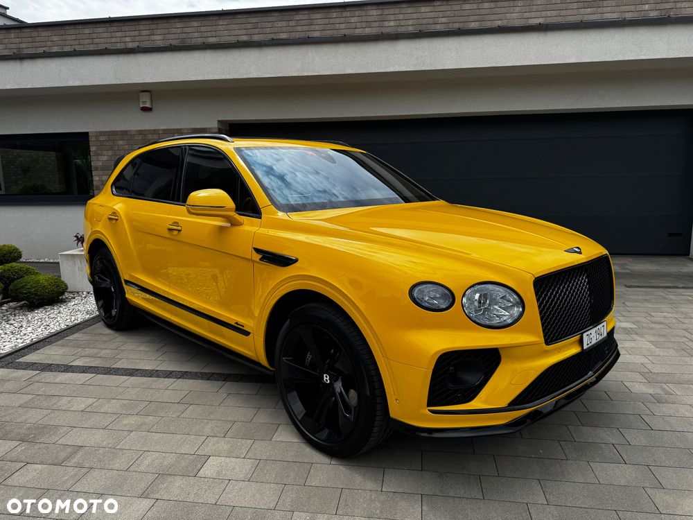 Bentley Bentayga Azure - 5