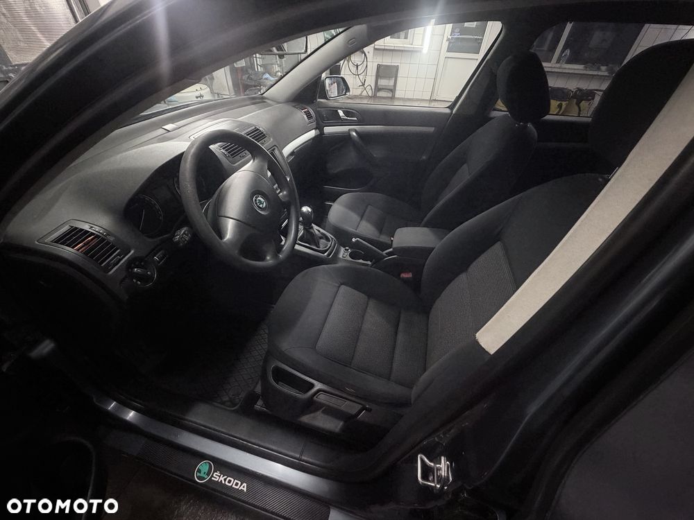 Skoda Octavia - 7