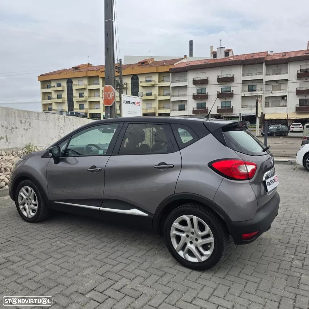 Renault Captur - 12